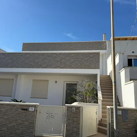 بيت للعطل Casa Al Mare *